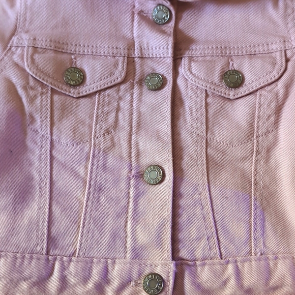 New with Tags GAP pink jean jacket. - Picture 6 of 8